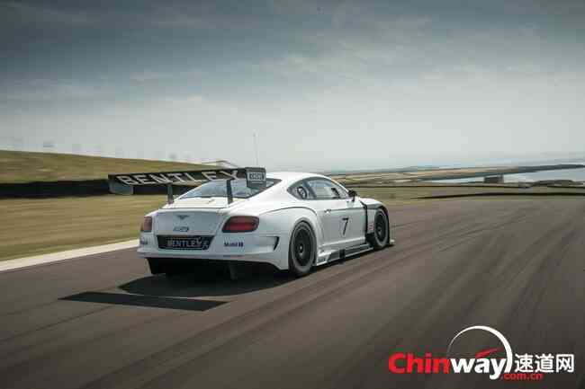 Bentley Continental GT3 10.jpg